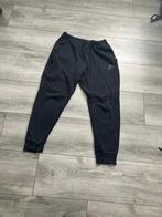 Nike Tech Fleece Broek Maat L, Ophalen of Verzenden, Zo goed als nieuw, Maat 52/54 (L), Zwart