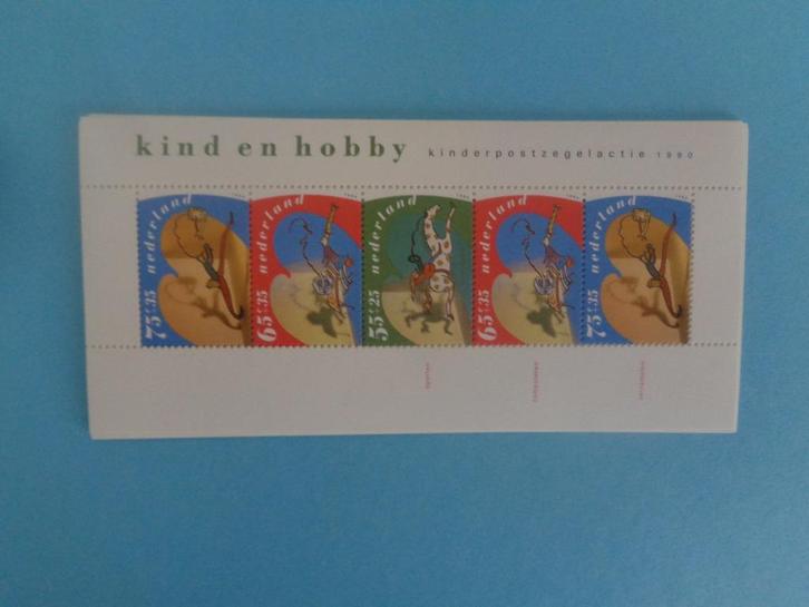 kinderpostzegels 1975 tot en met 2000, Postzegels en Munten, Postzegels | Nederland, Postfris, Na 1940, Ophalen of Verzenden
