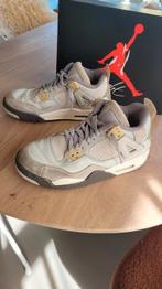 Nike air Jordan 4 retro Se Dust (Gs) - maat 38,5, Ophalen, Zo goed als nieuw, Schoenen