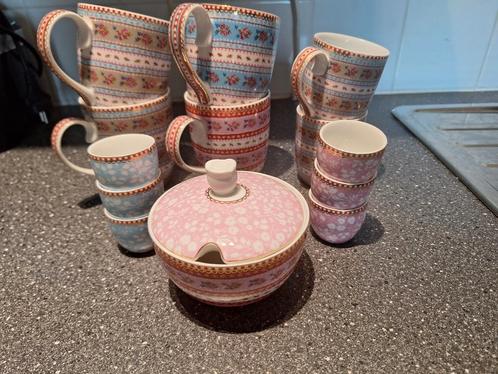 Pipstudio diversen, Huis en Inrichting, Keuken | Servies, Zo goed als nieuw, Kop(pen) en/of Schotel(s), Overige stijlen, Porselein