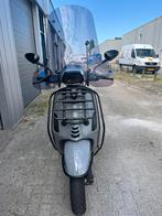 Vespa sprint 2018, Fietsen en Brommers, Scooters | Vespa, Ophalen, Gebruikt, Maximaal 45 km/u, Vespa S