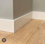 Plint 244cm lang, 9cm hoog - Nieuw!, Ophalen, Nieuw, Mdf, 200 tot 250 cm