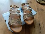 Sandalen no stress maat 38 goud, Ophalen, Zo goed als nieuw, Sandalen of Muiltjes