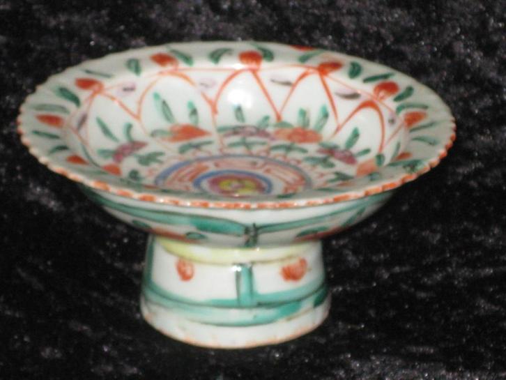 Antieke Chinese Export Benjarong Schaaltje, Antiek en Kunst, Antiek | Porselein, Ophalen