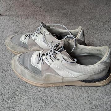 Floris van Bommel sneaker wit, maat 10,5 (45) beschikbaar voor biedingen