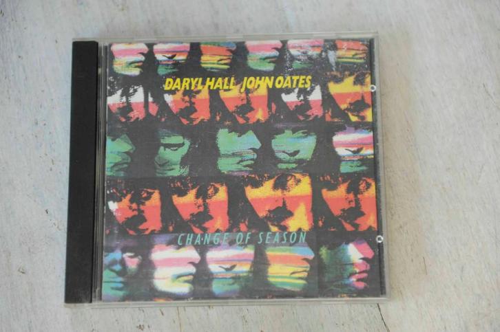 Daryl Hall / John Oates - Change of Season, Cd's en Dvd's, Cd's | Pop, Zo goed als nieuw, 1980 tot 2000, Verzenden
