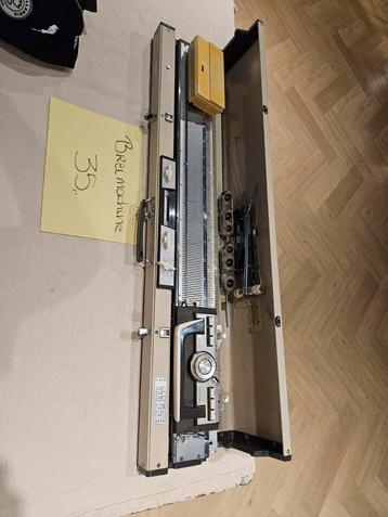 Breimachine beschikbaar voor biedingen