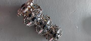 Armbandje stretch beschikbaar voor biedingen
