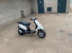 Piaggio typhoon 50cc snor, Fietsen en Brommers, Ophalen, Zo goed als nieuw, Overige modellen