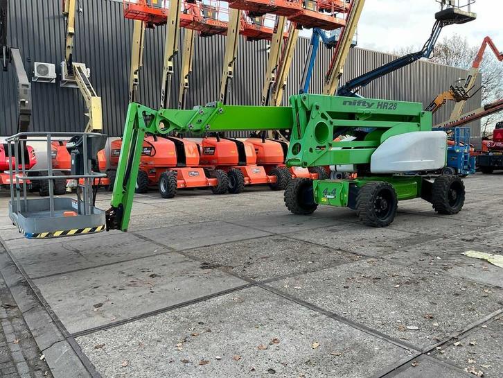 2015 Nifty HR28 Hoogwerker, Zakelijke goederen, Machines en Bouw | Liften, Steigers en Ladders