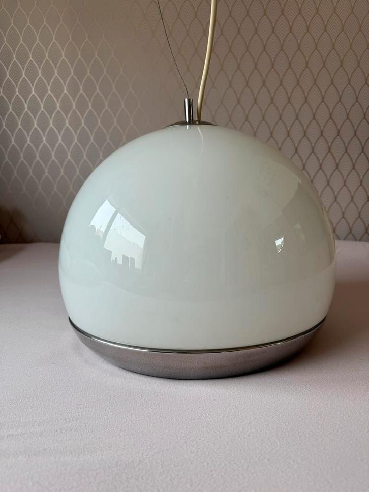 Retro Jaren 70 Hanglamp Melkglas Chroom, Huis en Inrichting, Lampen | Hanglampen, Gebruikt, Minder dan 50 cm, Glas, Ophalen of Verzenden