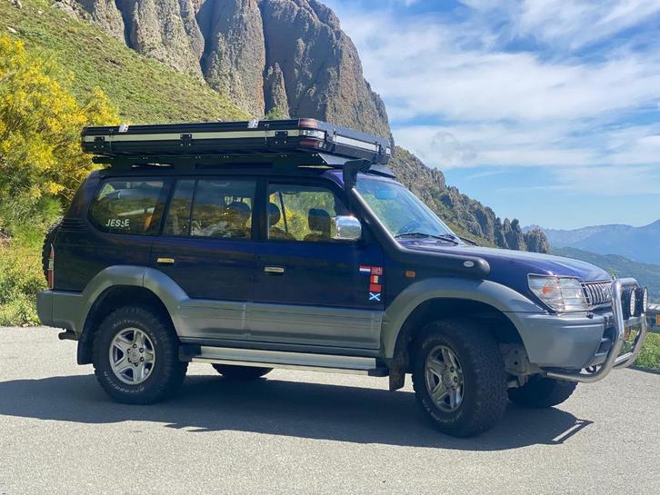 Toyota Land Cruiser 4x4 camper huren, boek nu voor 2026!, Caravans en Kamperen, Verhuur