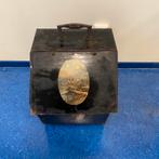 Kolenkit met unieke schildering, Ophalen