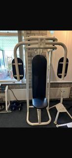 Pec deck Fitness apperatuur, Sport en Fitness, Fitnessapparatuur, Ophalen of Verzenden, Metaal, Krachtstation