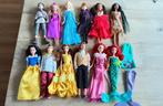 12 Disney Barbies, Kinderen en Baby's, Speelgoed | Poppen, Ophalen of Verzenden, Gebruikt, Barbie