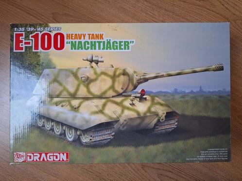 1:35 1/35 Dragon E-100 Heavy Tank “Nachtjager” + metalen loo, Hobby en Vrije tijd, Modelbouw | Auto's en Voertuigen, Zo goed als nieuw