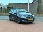 Volkswagen Polo 1.2 TSI 66 kW | 2013 | Zwart | Lage km-stand, Auto's, Voorwielaandrijving, Stof, 40 €/maand, Zwart