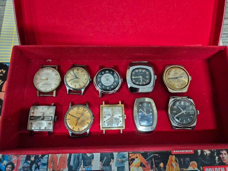 Partij vintage horloges, lot watches, mechanische handopwind, Sieraden, Tassen en Uiterlijk, Sporthorloges, Gebruikt, Rood, Verzenden