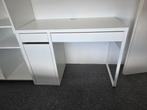 Ikea MICKE

Bureau, wit, 105x50 cm, Ophalen, Gebruikt, Bureau