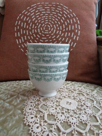4 Brocante Spoelkommen Carlotta van Royal Boch ** Mimosa ** beschikbaar voor biedingen