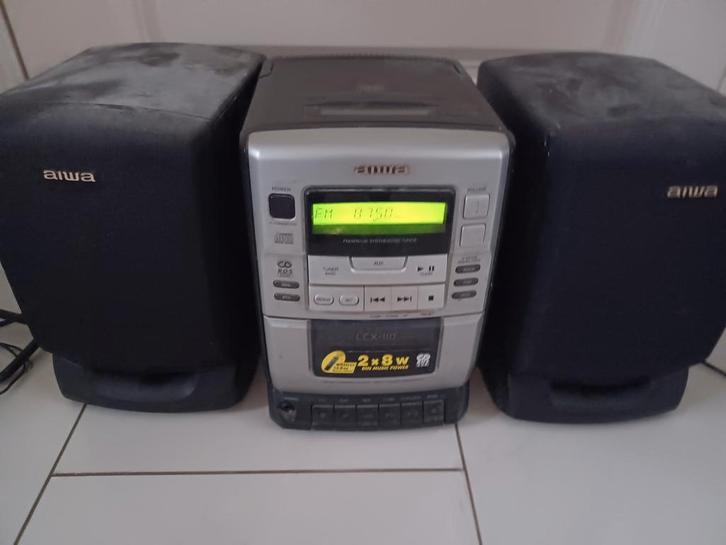 Aiwa radio/cd spelertje  15 €, Audio, Tv en Foto, Radio's, Ophalen of Verzenden