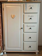 Complete babykamer met commode, kast en ledikant, Kinderen en Baby's, Kinderkamer | Commodes en Kasten, Ophalen, Gebruikt, Kast
