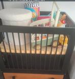 Te koop zwarte box met houten lade, Kinderen en Baby's, Boxen, Ophalen of Verzenden, Zo goed als nieuw, Lade