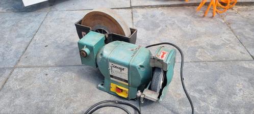 Robuuste nat/droog slijpmachine - Concept - werkplaatsmachin, Doe-het-zelf en Verbouw, Gereedschap | Slijpmachines, Gebruikt, Werkbankslijpmachine