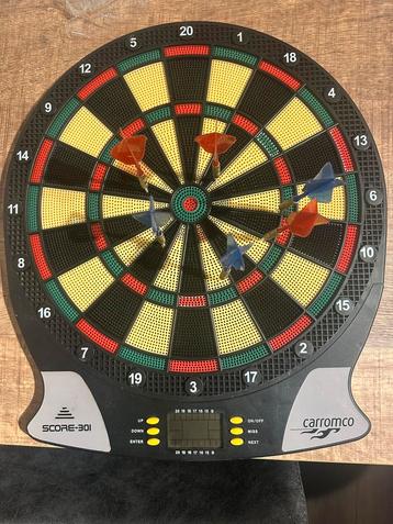 Elektronische dartbord/ board beschikbaar voor biedingen