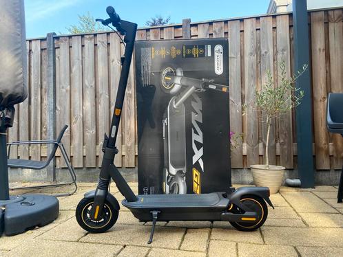 Segway ninebot MAX G2 Elektrische step zo goed als nieuw, Fietsen en Brommers, Steps, Ophalen