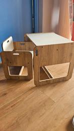 Montessori Kinder Bureau met Stoel, Ophalen of Verzenden, Zo goed als nieuw, Tafel(s) en Stoel(en)