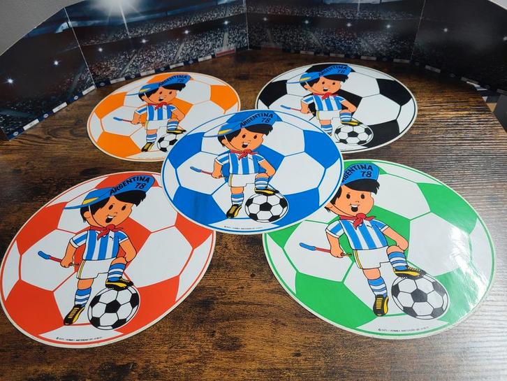Vintage Argentinië '78 stickers, Verzamelen, Stickers, Zo goed als nieuw, Sport, Ophalen