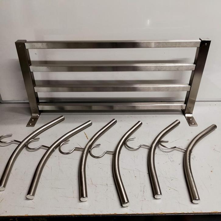 Wandkapstok met 6 kledinghangers, Huis en Inrichting, Woonaccessoires | Kapstokken, Gebruikt