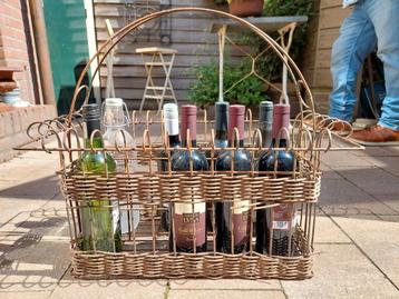 Mooi brocante smeedijzeren flessenrek/wijnrek 10flessen beschikbaar voor biedingen