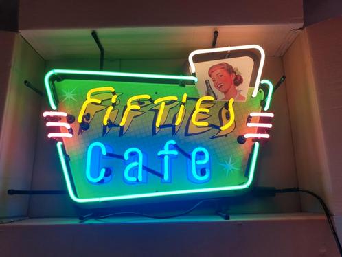 Neon fifties cafe, maat is 71 bij 51 cm nog volledig nieuw., Verzamelen, Merken en Reclamevoorwerpen, Zo goed als nieuw, Lichtbak of (neon) lamp