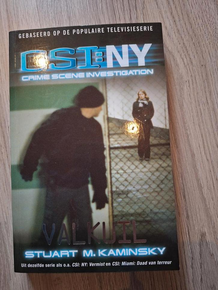 CSI: NY - Valkuil, Stuart M. Kaminsky, Boeken, Detectives, Zo goed als nieuw, Tv-bewerking, Ophalen of Verzenden