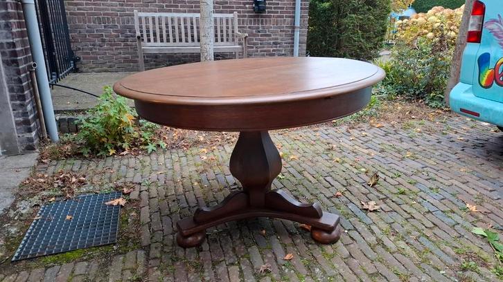 Ronde uitschuifbare eettafel, Huis en Inrichting, Tafels | Eettafels, Gebruikt, 100 tot 150 cm, 100 tot 150 cm, Ovaal, Ophalen