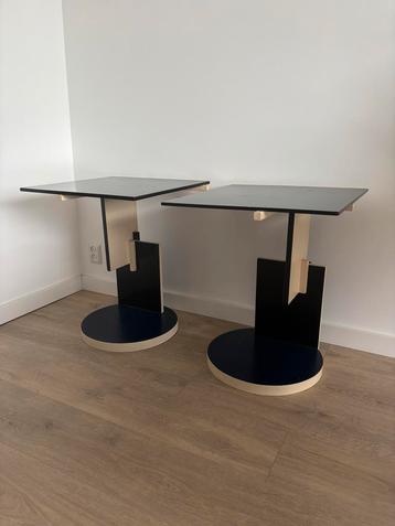 Set van 2 Bijzettafels in Stijl beschikbaar voor biedingen