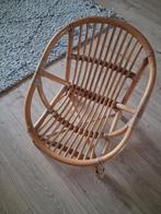 Rotan stoeltje peuter/kleuter - Beschadigd, Antiek en Kunst, Ophalen