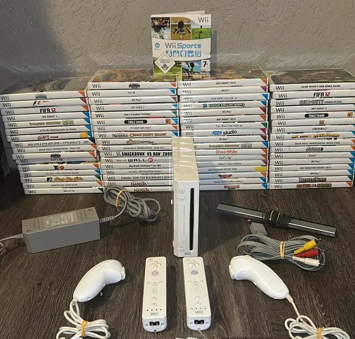 Complete Wii met spellen naar keuze, Spelcomputers en Games, Games | Nintendo Wii, Zo goed als nieuw, Ophalen of Verzenden