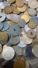 Verzameling munten uit 46 verschillende landen., Postzegels en Munten, Munten en Bankbiljetten | Verzamelingen, Ophalen of Verzenden