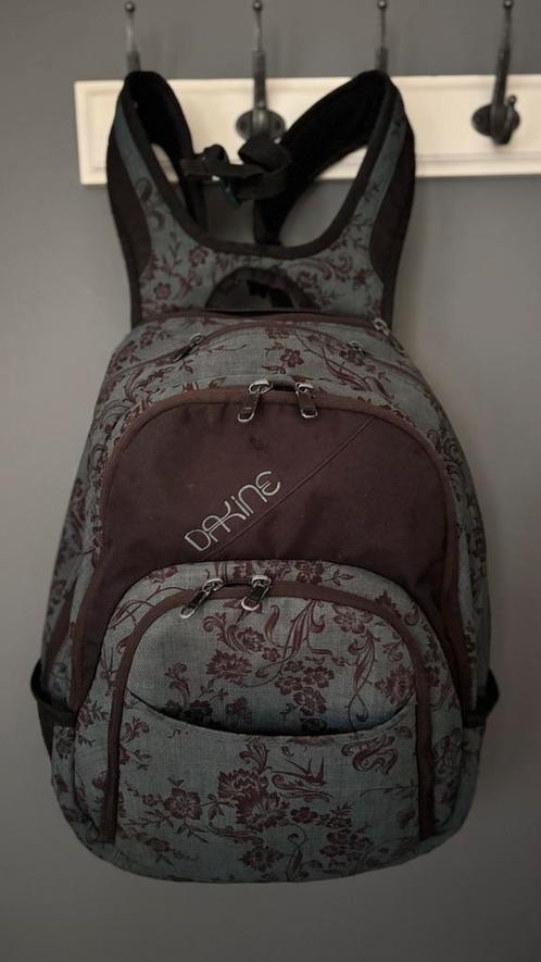 Grote rugzak, rugtas, laptop tas, schooltas van Dakine 28 l., Sieraden, Tassen en Uiterlijk, Tassen | Rugtassen, Zo goed als nieuw