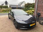 Tesla Model 3 - RWD 60kWh 2024 Stealth Grey, Automaat, 27 €/maand, Achterwielaandrijving, Zwart