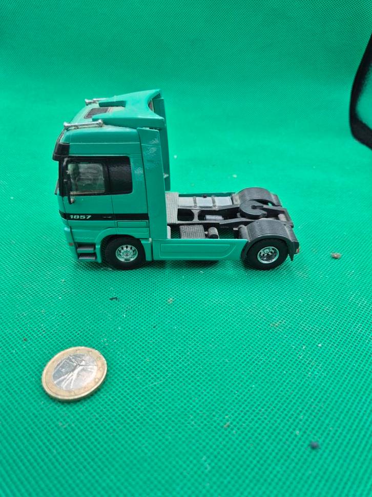 668 mercedesbenz actros 1/50 tekno, Hobby en Vrije tijd, Modelauto's | 1:50, Zo goed als nieuw, Bus of Vrachtwagen, Tekno, Ophalen of Verzenden