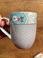 Pip Studio taupe beige koffiemokjes, Ophalen of Verzenden, Zo goed als nieuw, Porselein, Overige stijlen