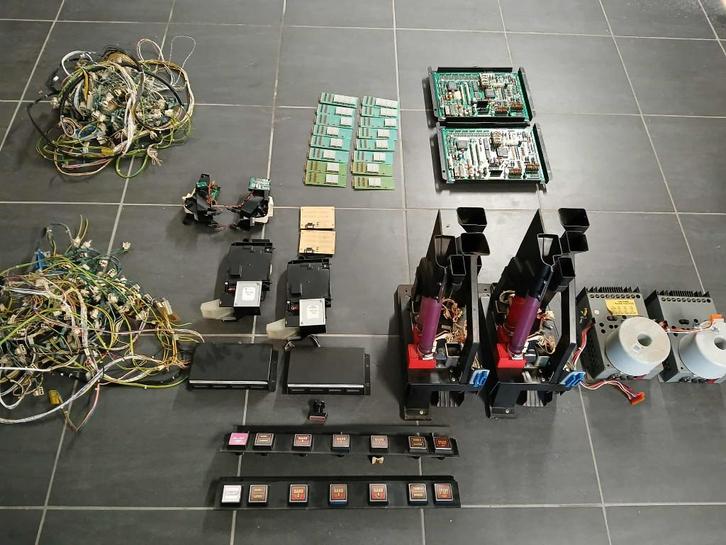 lot onderdelen BELL Fruit Scorpion 2 +voeding + kabels.., Verzamelen, Automaten | Gokkasten en Fruitautomaten, Gebruikt, Euro