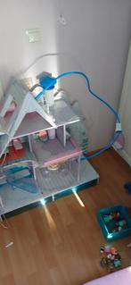 L.O.L. Surprise Winter Chalet Poppenhuis, Ophalen of Verzenden, Zo goed als nieuw, Poppenhuis