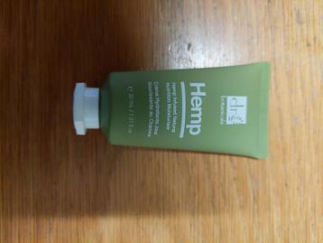 Hemp moisturiser, dr. Botanicals beschikbaar voor biedingen