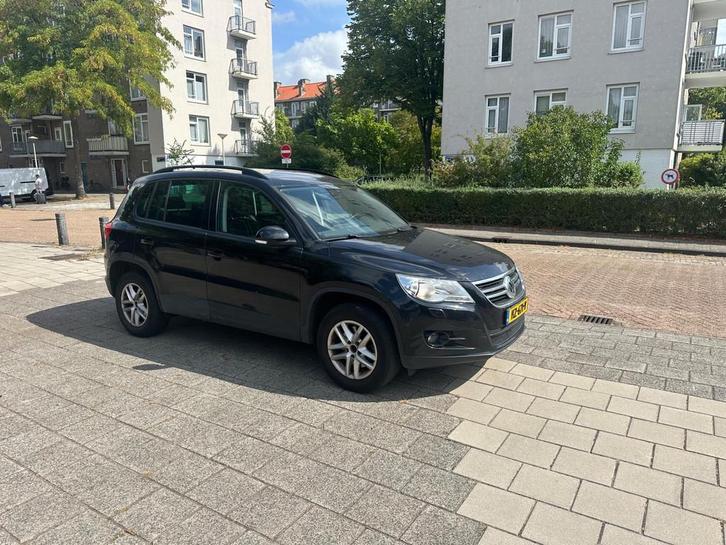 Volkswagen Tiguan 1.4 TSI Cruise PDC Trekhaak Black Magic, Auto's, Volkswagen, Bedrijf, Te koop, Tiguan, ABS, Airbags, Airconditioning
