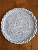 Sierbord in white wash, Ophalen